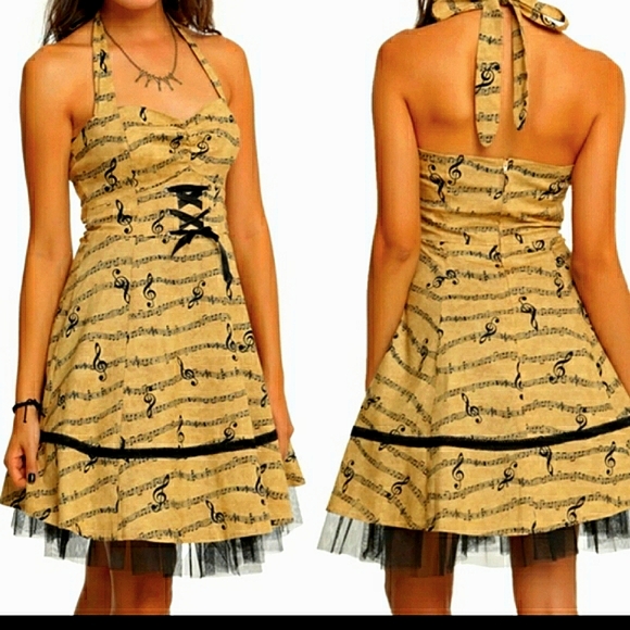 Hot Topic Dresses & Skirts - Rockabilly Hot topic Music Note dress 👗